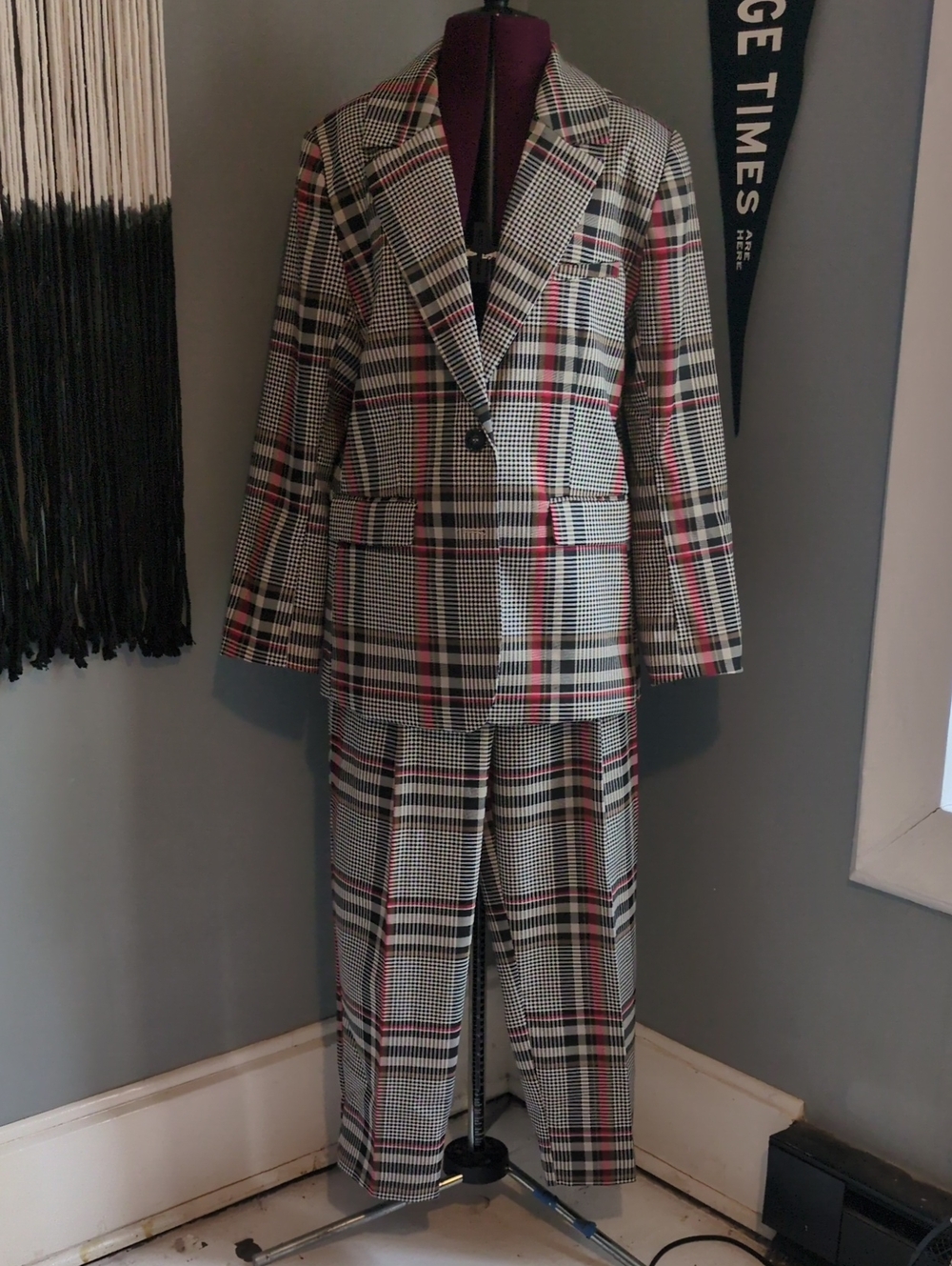 H&M Black, White & Red Glen Plaid Two-Piece Suit
